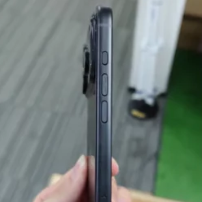 iPhone 17 Pro Max OU R$12.500 PIX!