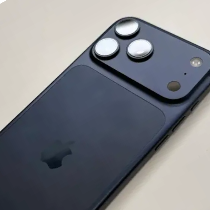 iPhone 17 Pro Max OU R$12.500 PIX!